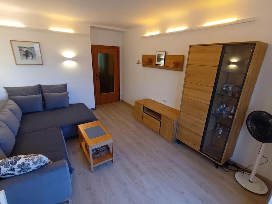 Modernes Apartment In Wien Esterno foto