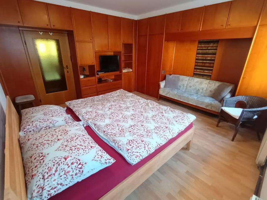 Modernes Apartment In Wien Esterno foto