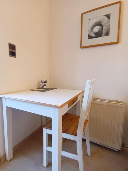 Modernes Apartment In Wien Esterno foto